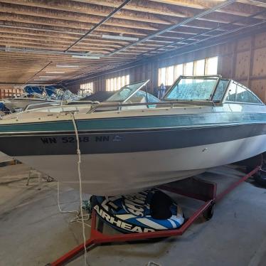 Four Winns 20' Runabout Boat W/ Clean Title 1990