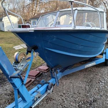 Starcraft Holiday 18' Runabout Boat W/ Bill Of Sale And Trailer 1973