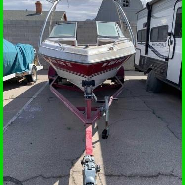 Four Winns 19’ Horizon SE 180 Fiberglass Runabout Boat & Trailer 1994