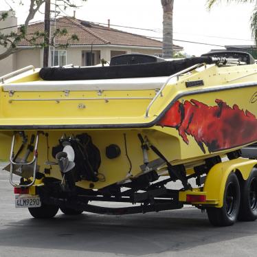 1990 Baja baja marine 226 22' power boat mer-cruiser trailer