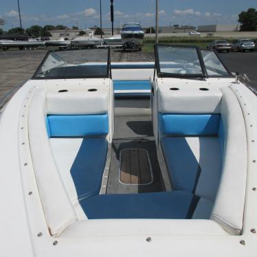 1989 Baja 226 islander