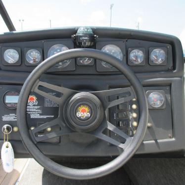 1989 Baja 226 islander