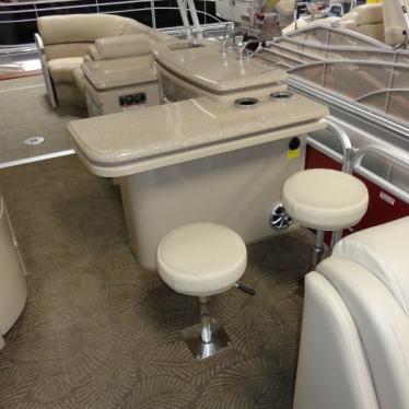 2014 Bennington 2550 gsr midship bar