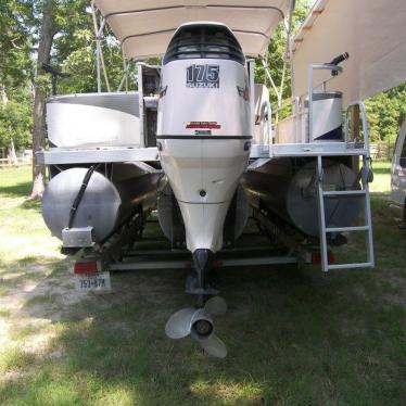 2007 Bennington 2275fsi fishing model