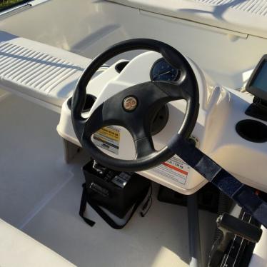 2008 Boston Whaler 150 sport