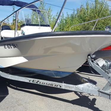 2008 Boston Whaler montauk