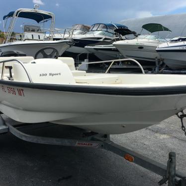 2005 Boston Whaler 130 sport