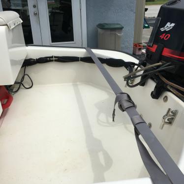 2005 Boston Whaler 130 sport