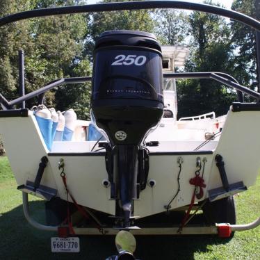 1999 Boston Whaler guardian