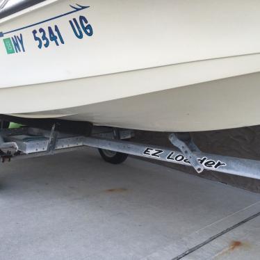 1992 Boston Whaler rage