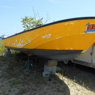 2004 Boston Whaler gurdian ( commercial outrage)