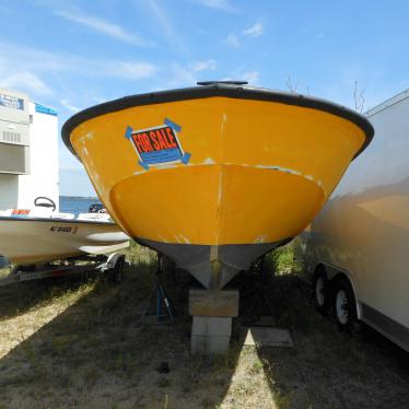 2004 Boston Whaler gurdian ( commercial outrage)