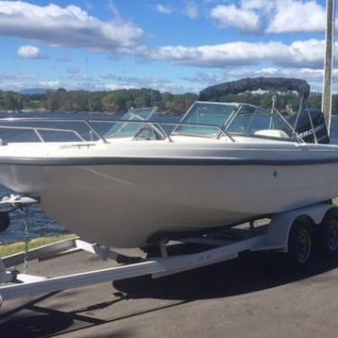 2001 Boston Whaler