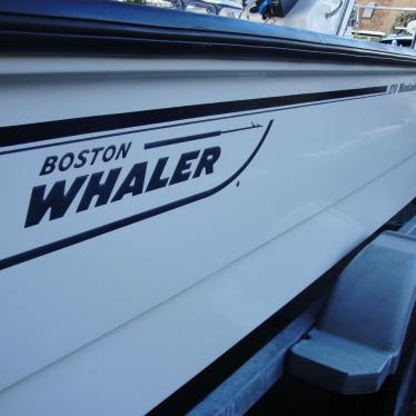 2005 Boston Whaler