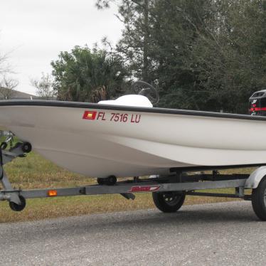 2002 Boston Whaler 130 sport