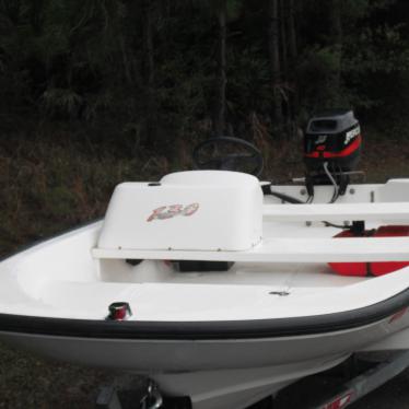 2002 Boston Whaler 130 sport