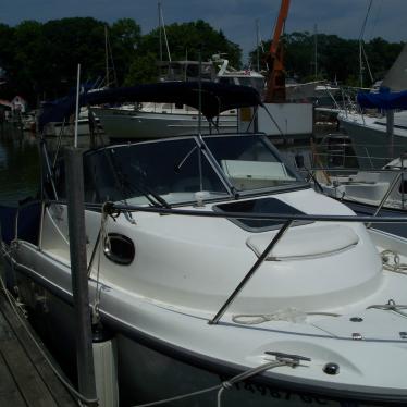 2008 Boston Whaler conuest 235