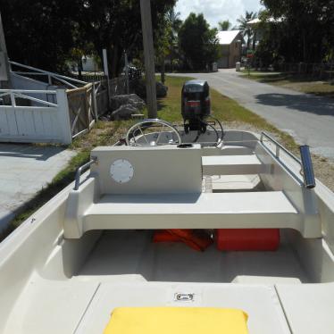 1990 Boston Whaler gls