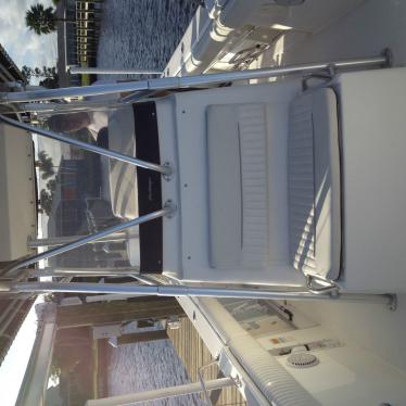 2001 Boston Whaler 260 outrage