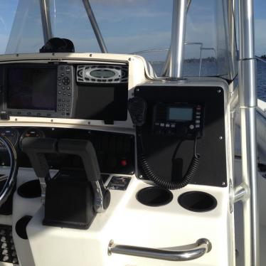 2001 Boston Whaler 260 outrage