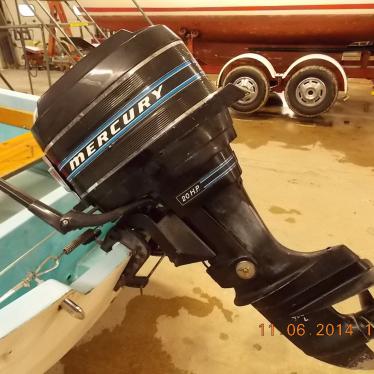 1975 Boston Whaler sport side steer