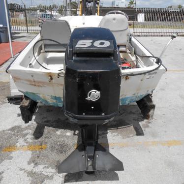 1982 Boston Whaler 130 side helm sport