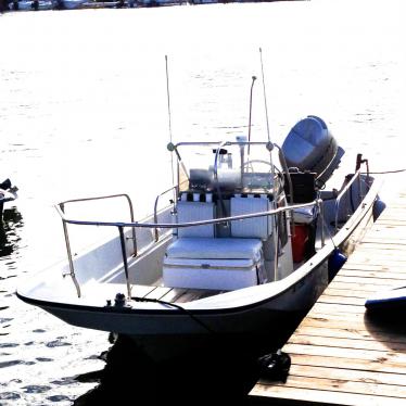 1989 Boston Whaler 170 montauk