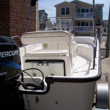 2005 Boston Whaler montauk