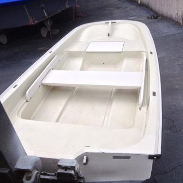 1981 Boston Whaler 9