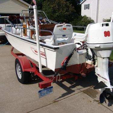 1983 Boston Whaler montauk