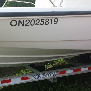 2008 Boston Whaler 200 dauntless