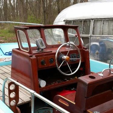 1965 Boston Whaler sakonnett