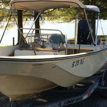 1986 Boston Whaler striper 17