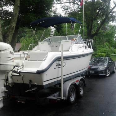 1999 Boston Whaler conquest