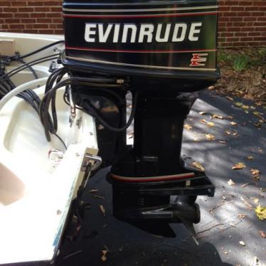 1990 Boston Whaler super sport 15