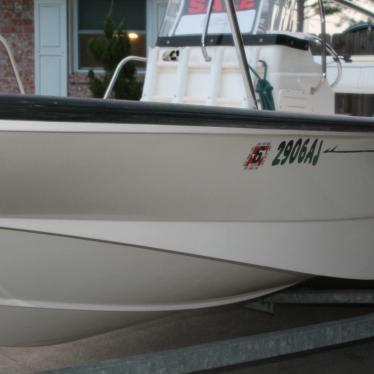 2006 Boston Whaler 90 hp four stroke