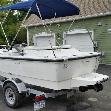 1995 Boston Whaler rage 15