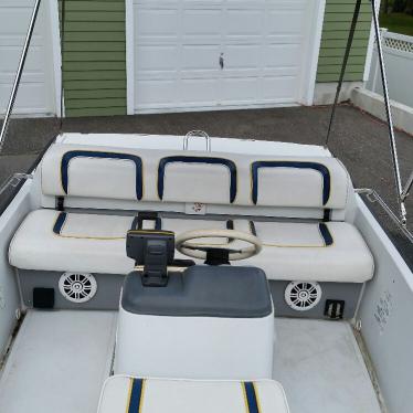 1995 Boston Whaler rage 15