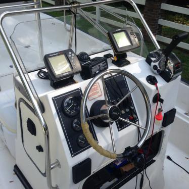 2002 Boston Whaler montauk 170