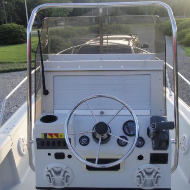 1992 Boston Whaler 19 outrage ii