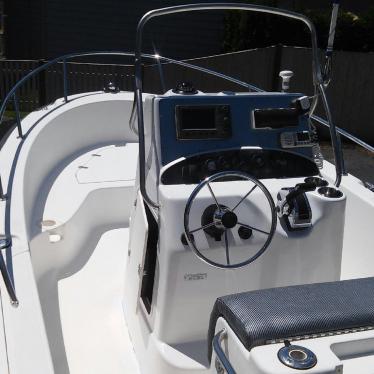 2005 Boston Whaler nantucket/outrage