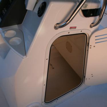 2008 Boston Whaler dauntless 200