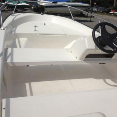 2003 Boston Whaler 130 sport