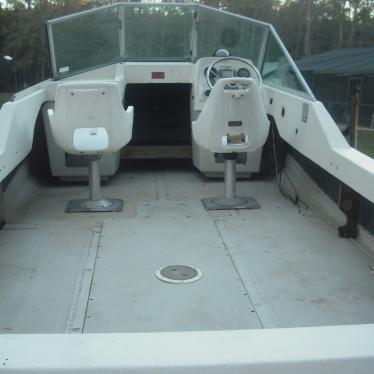 1971 Boston Whaler revenge 21