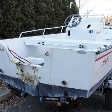 1993 Boston Whaler dauntless 15