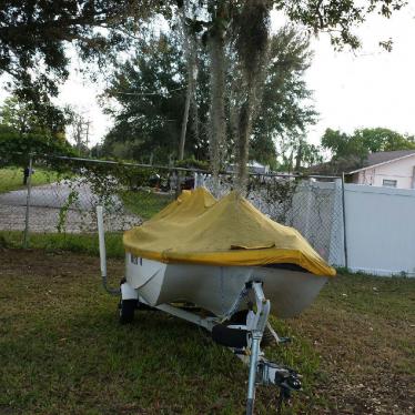 1967 Boston Whaler 13 footer