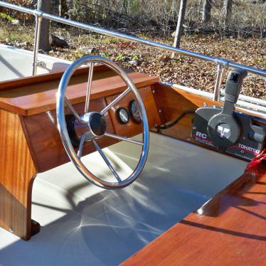 1985 Boston Whaler super sport 13