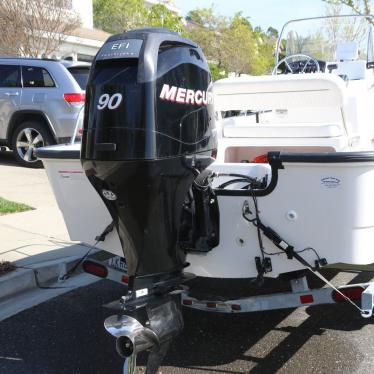 2009 Boston Whaler montauk 170