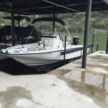 2010 Boston Whaler dauntless 200