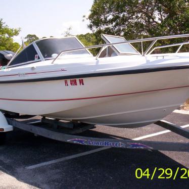 2001 Boston Whaler venture eighteen